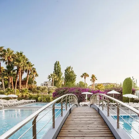 Aqua Onabrava & 4*sup Hotel 4*