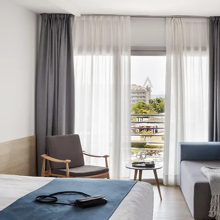 Aqua Onabrava & 4*sup Szálloda 4*