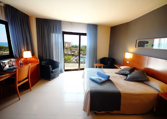 Aqua Onabrava & 4*sup Szálloda 4*