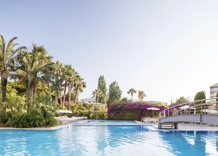 Aqua Onabrava & 4*sup Szálloda