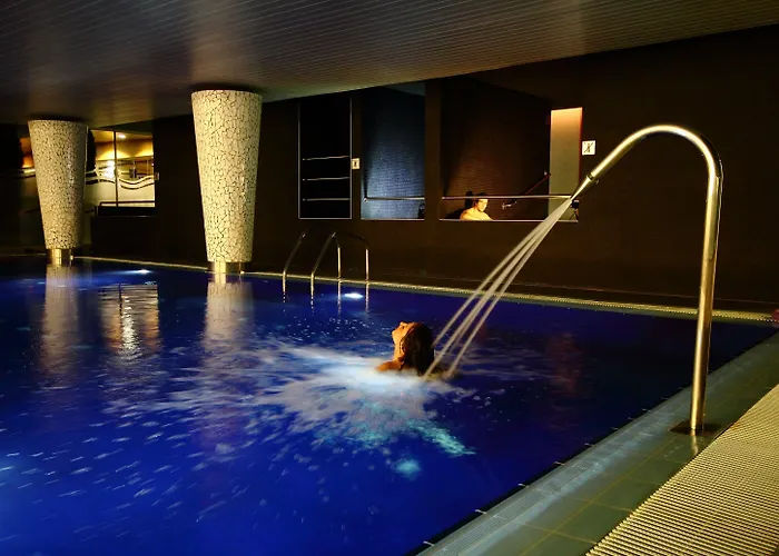 Aqua Onabrava & 4*sup Szálloda