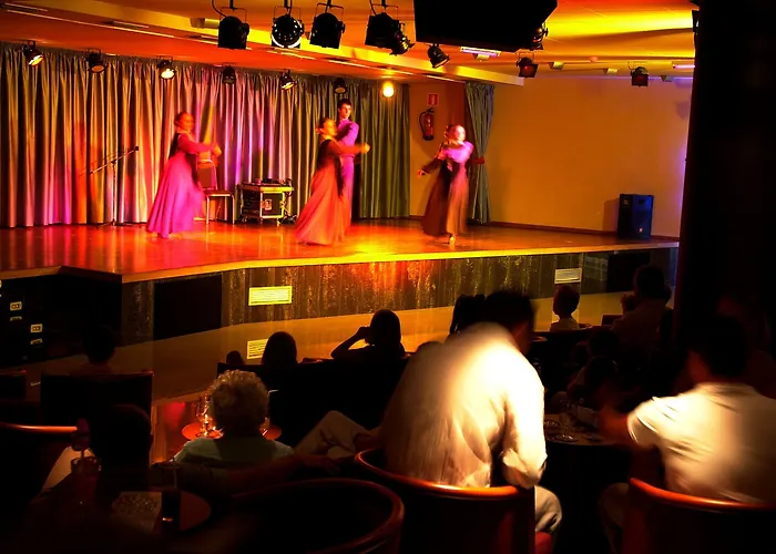 Aqua Onabrava & 4*sup Szálloda