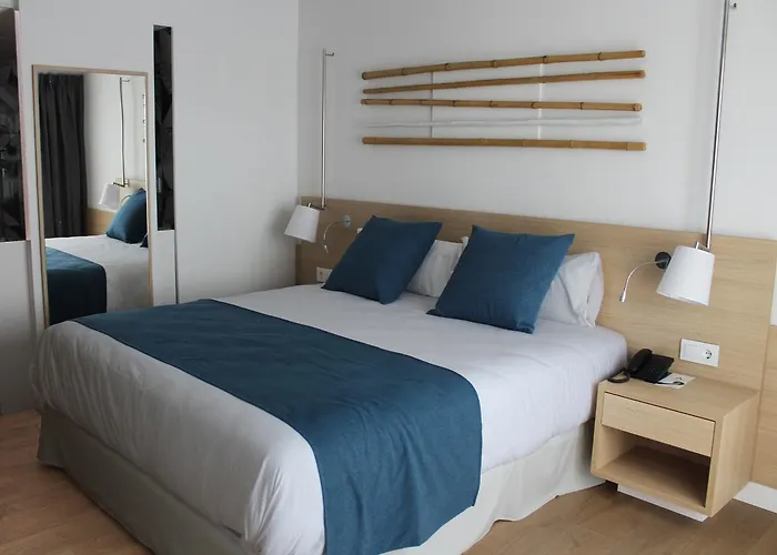 Hotel Aqua Onabrava & 4*sup 4*